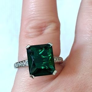 Emerald Ring